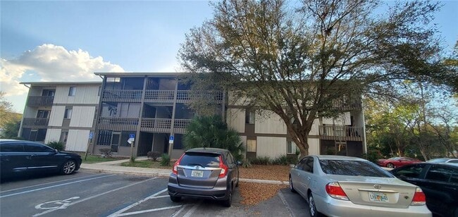 Building Photo - 6519 W Newberry Rd Rental