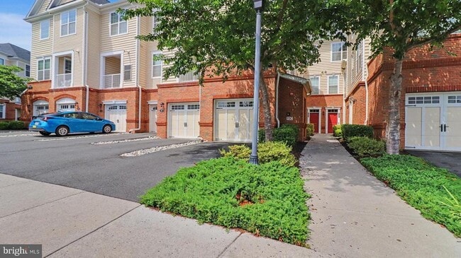 Photo - 43031 Foxtrail Woods Terrace Unit 106