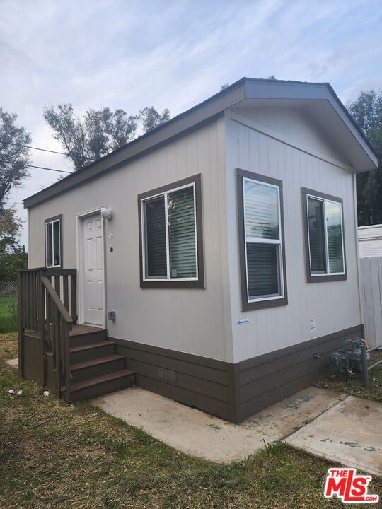 Photo - 17650 Grand Ave