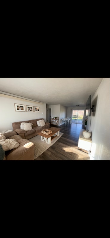 Photo - 111 Green Acres Dr