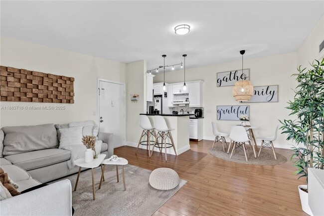 Photo - 9731 Hammocks Blvd Unit 206B