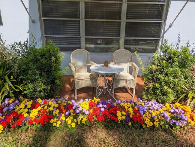 Photo - 605 High Point Blvd N Unit 605c HIGH POINT