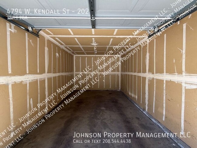 Building Photo - 4794 W Kendall St Unit 202