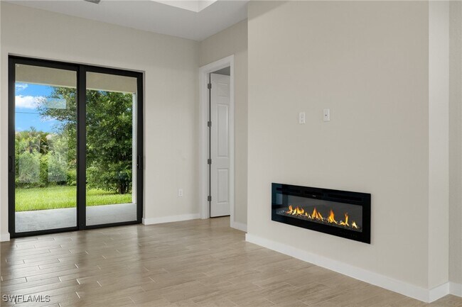 Photo - 4715 6th St W