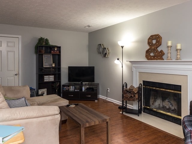 Photo - 9009 Tall Timber Dr