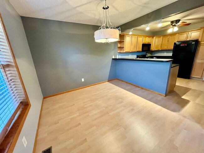 Photo - Beautiful 4 Bedroom Townhome! Available June!