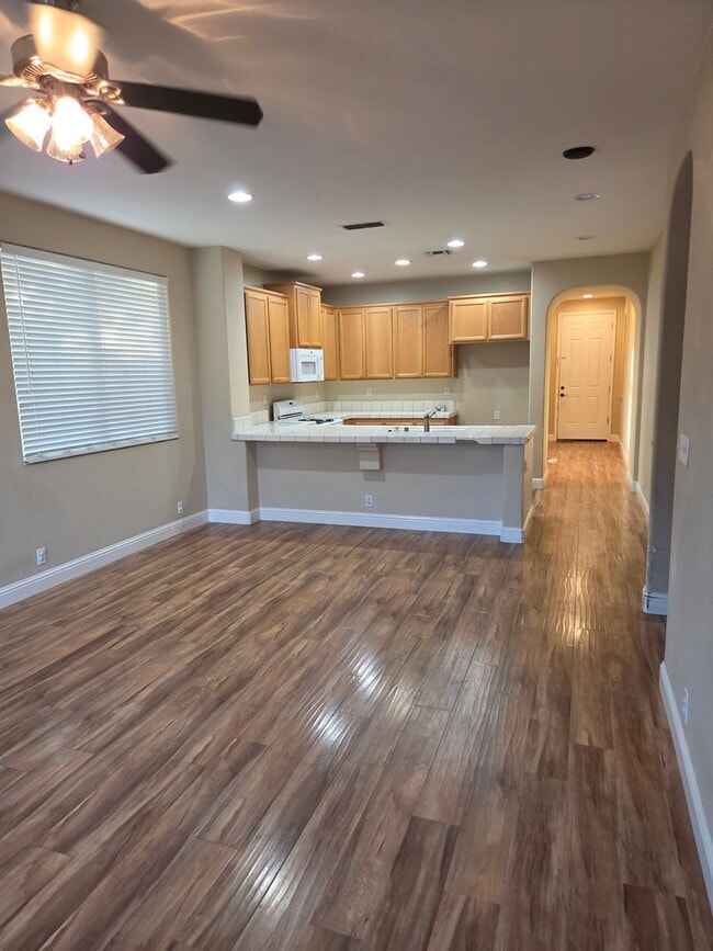 Photo - **Coming Soon**Comfortable 3 Bed, 2 Bath in Elk Grove