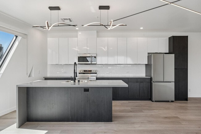 Photo - 1030 N 1st St Unit 504