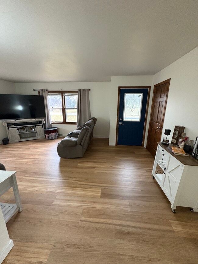 Photo - 2940 N 184th St