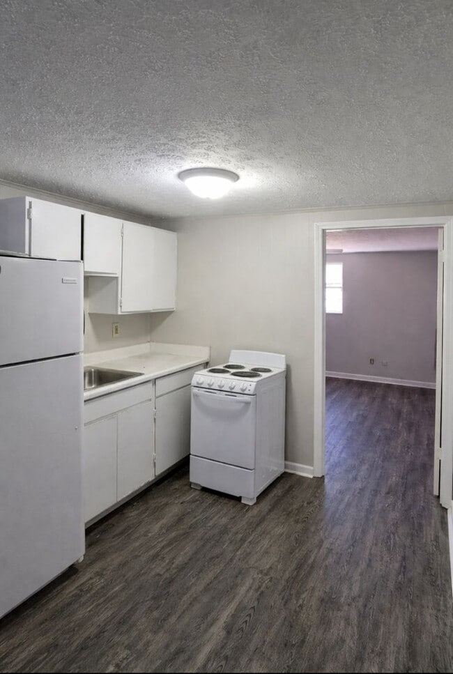 Photo - Century Square Apartments