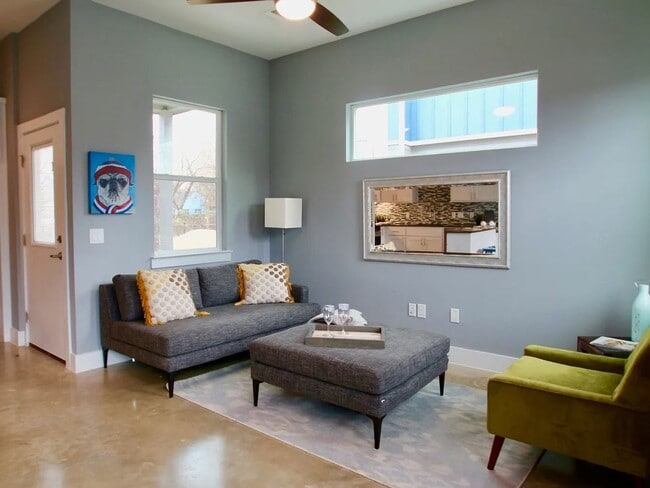 Photo - East Riverside near parks