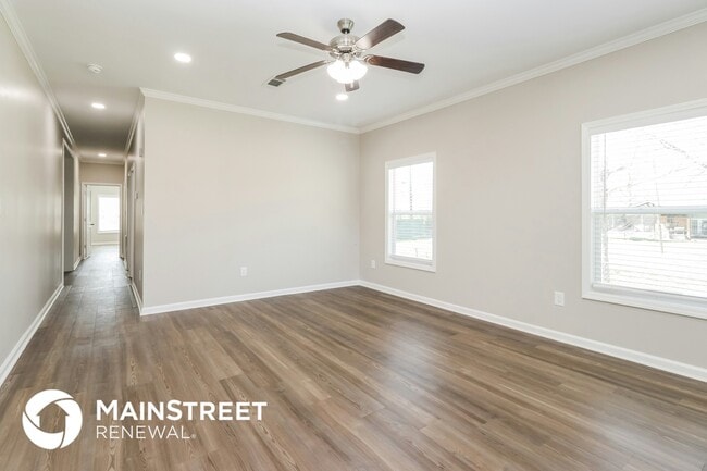 Photo - 8516 Kellett St