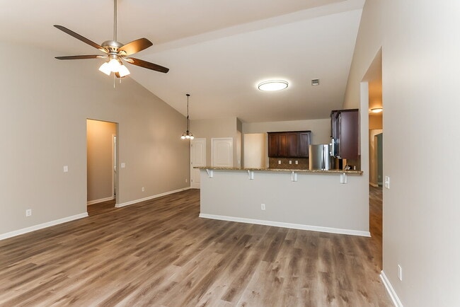 Photo - 176 Inverness Ave