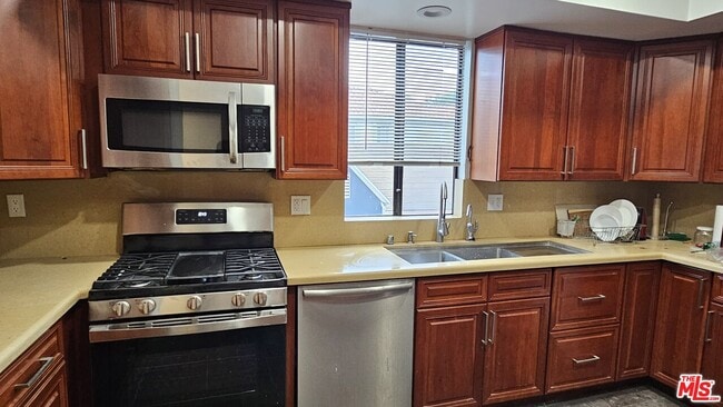 Photo - 10620 Eastborne Ave Unit 202