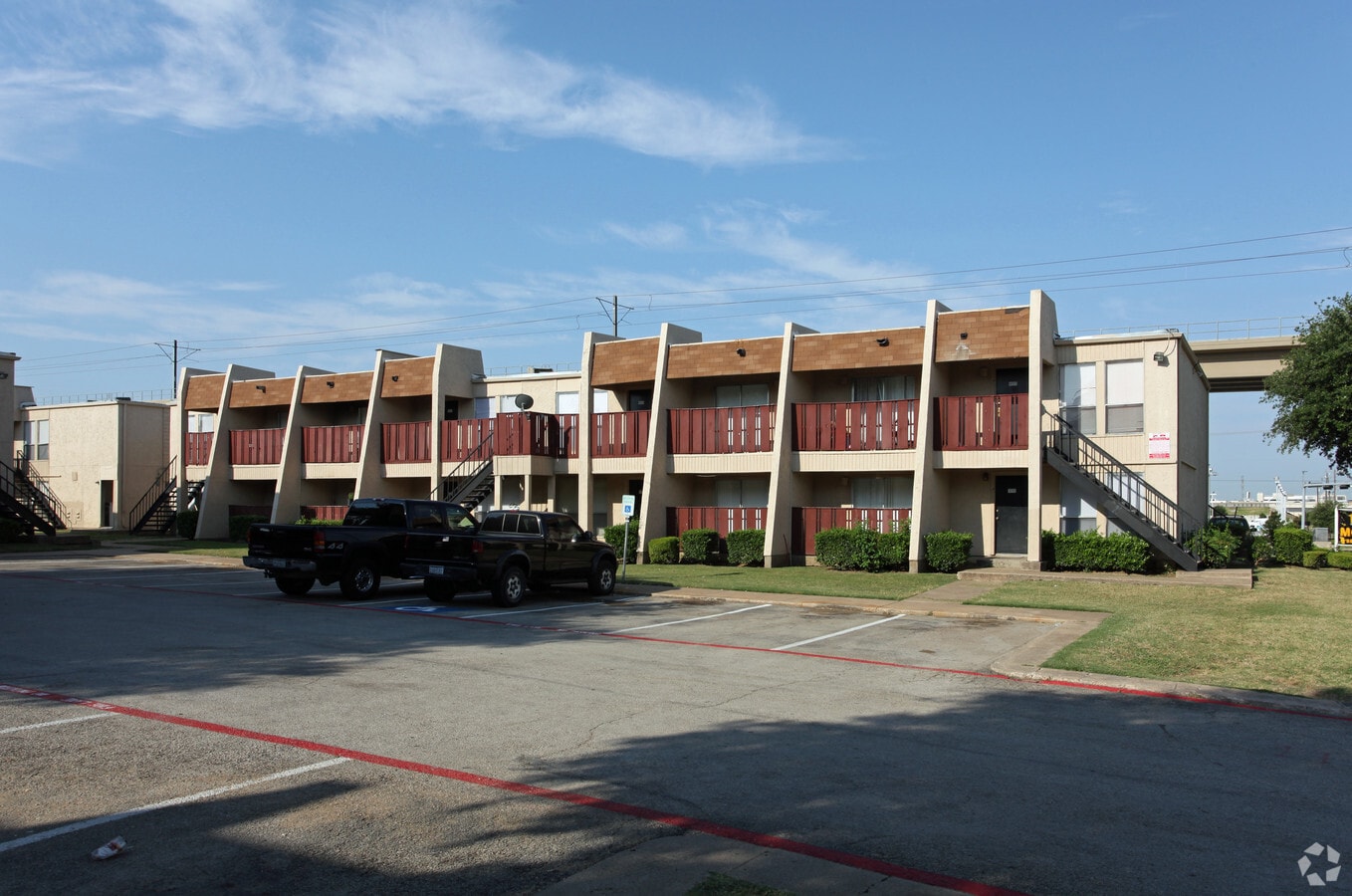 Crosby Creek - Crosby Creek Apartments