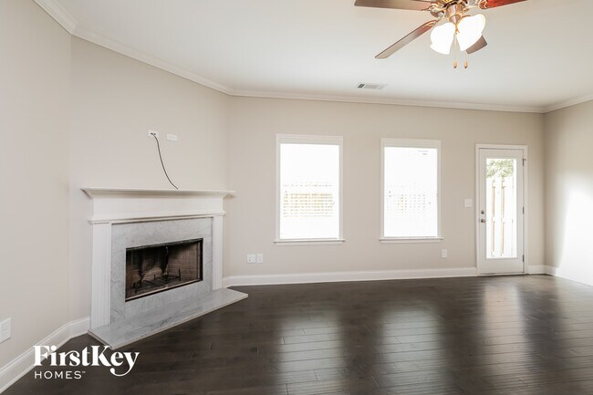 Photo - 4309 Yonah Park