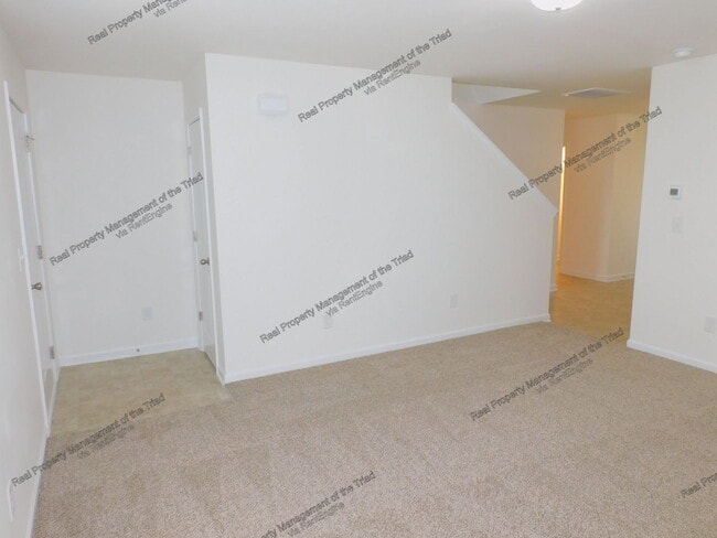4623 Chapel Ridge Dr