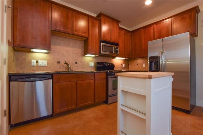 Photo - 5405 Avenue H Unit B