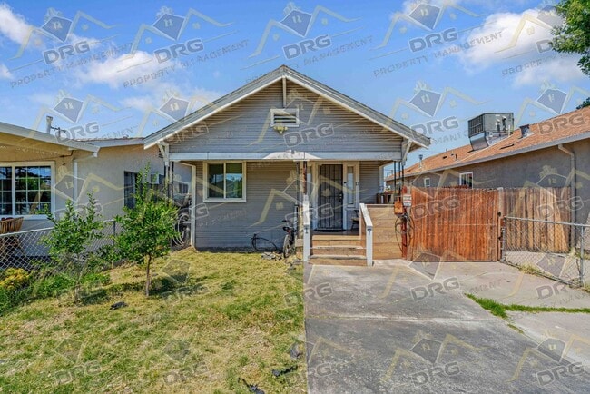 Photo - 17 W 6th St