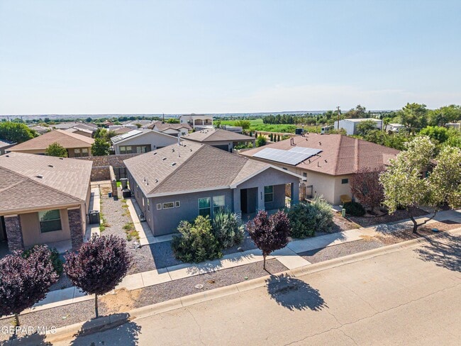 Photo - 6557 Toivoa Pl