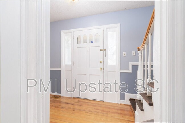 Photo - 103 Avondale Dr
