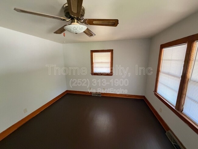 Photo - 1425 Hargrove St