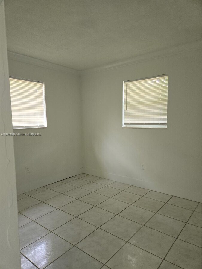 Photo - 5401 SW 38th Ct Casa