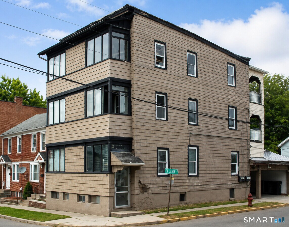 Photo - 34 St Johns St Unit 2