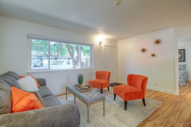 Photo - 871 Sonoma Ave