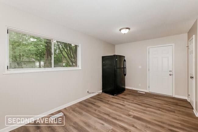 Photo - 8425 Georgiana Ln