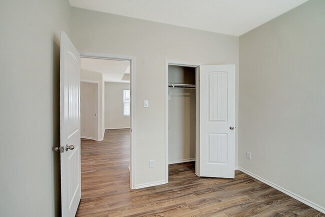 Photo - 14003 Grover Crk Dr