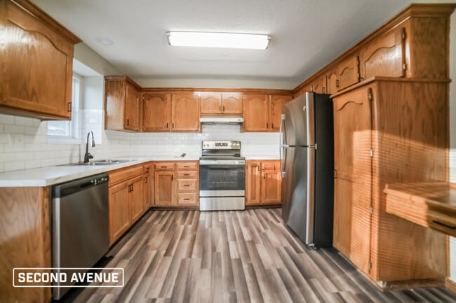 Photo - 1720 S Whitney Dr