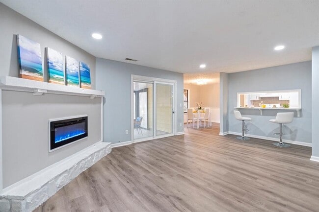 Photo - 1213 Hanover Pl