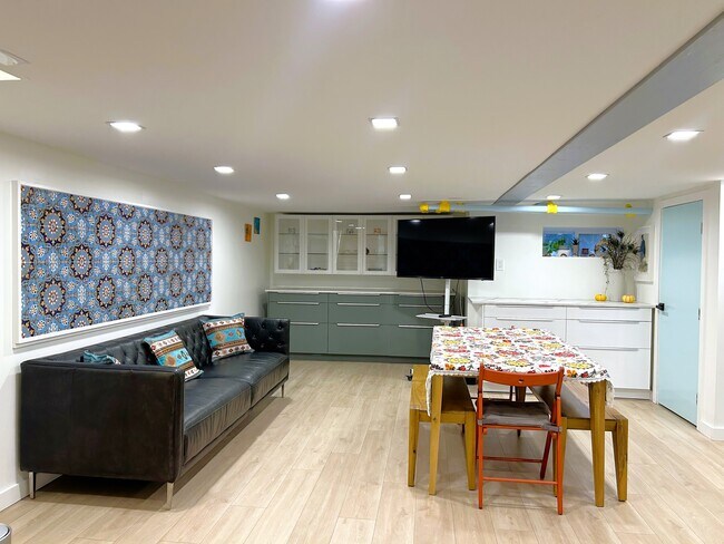 Photo - 4400 Q St NW Unit Modern 2-Bedroom Basement