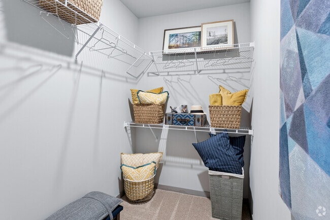 Pine 2BR,2BA - 1,150SF - Secondary Closet