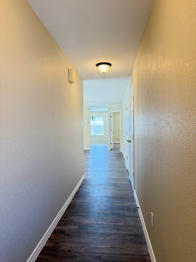 Photo - 5109 Graceland Dr