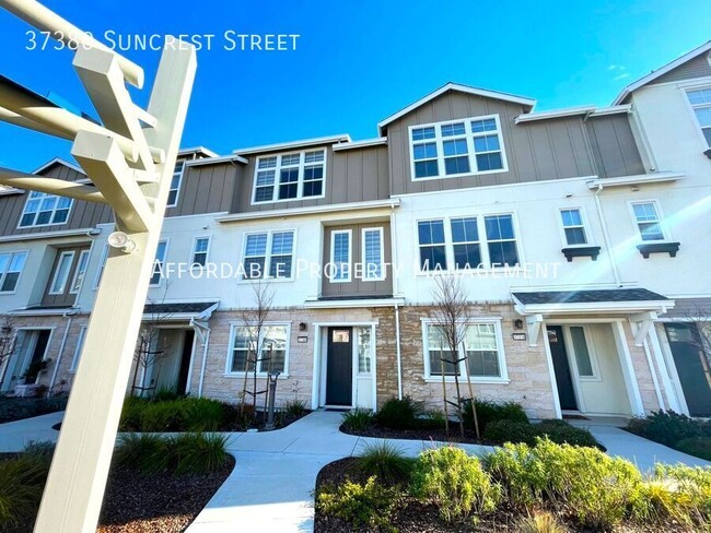 Photo - 37380 Suncrest St Townhome