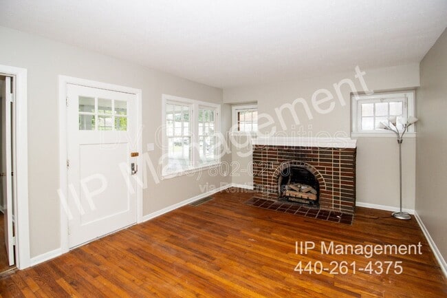 Photo - 6177 Iroquois Trail