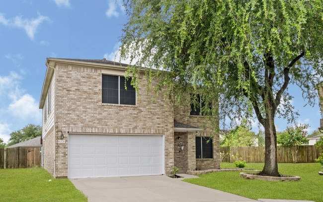 Photo - 9226 Macmillan Ln