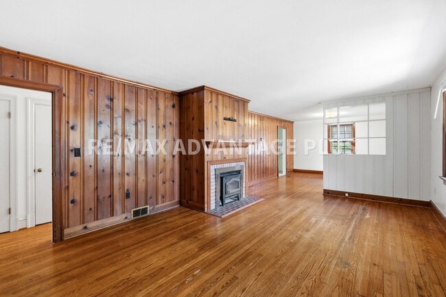Photo - Spacious home in The Avenues!