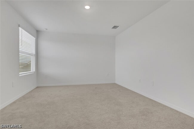 Photo - 19550 Fairhill Ct