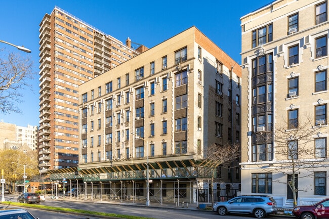 Photo - 640 W 139th St