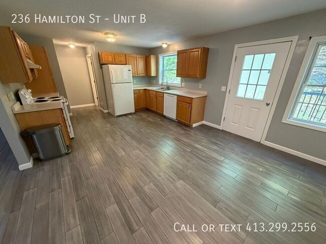Photo - 236 Hamilton St Unit B