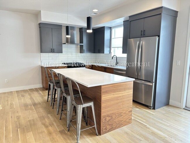 Photo - 2939 W 23rd Ave Unit 2