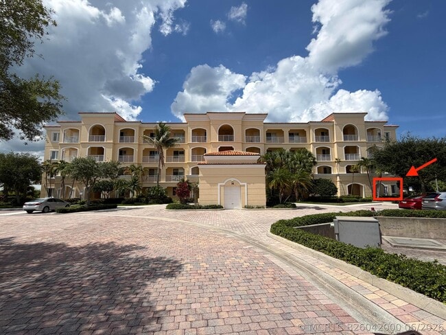 Building Photo - 106 Harbour Isle Dr E Unit 106