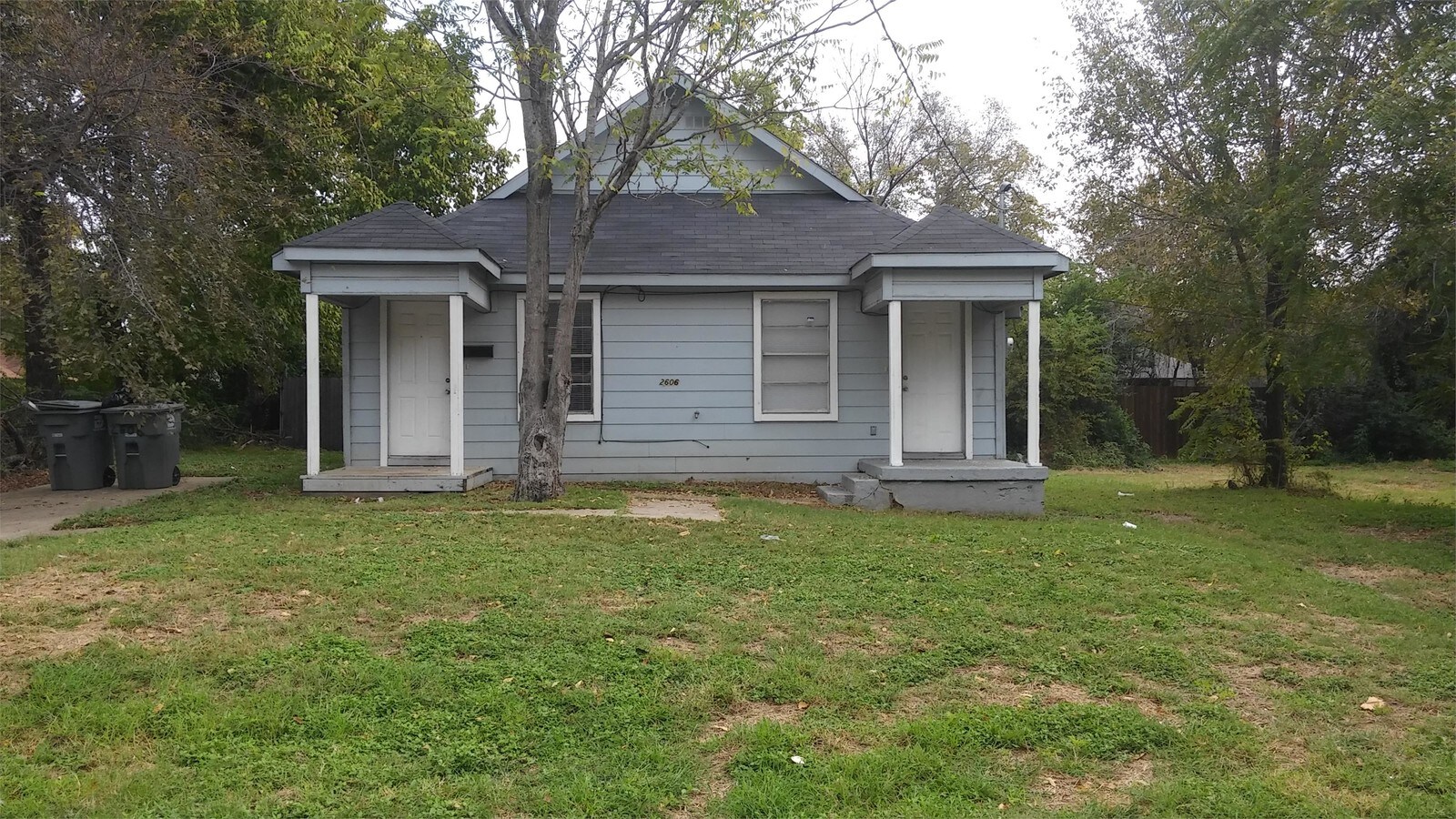 Photo - 2606 Eugene St
