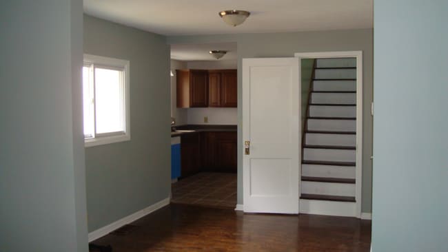 Photo - 18 W 80th St