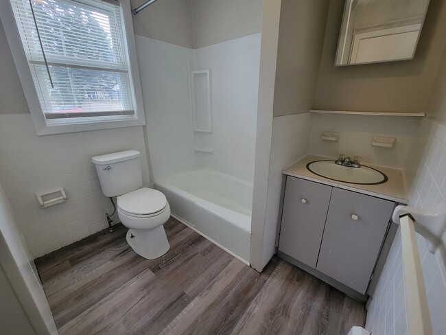Photo - 514 Hanover St Unit 2