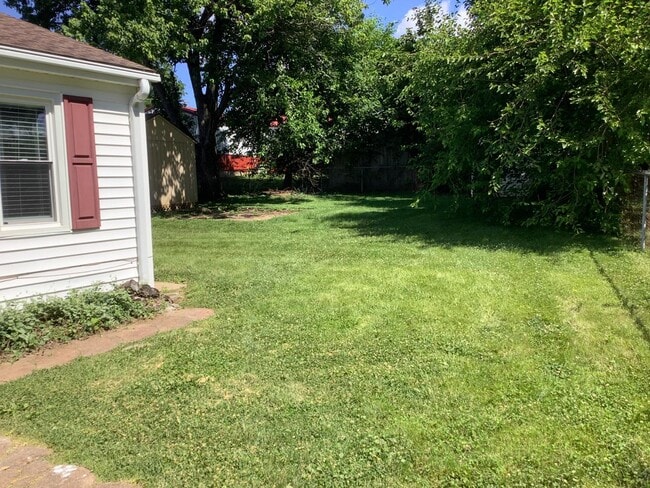 Photo - 304 E Pike St