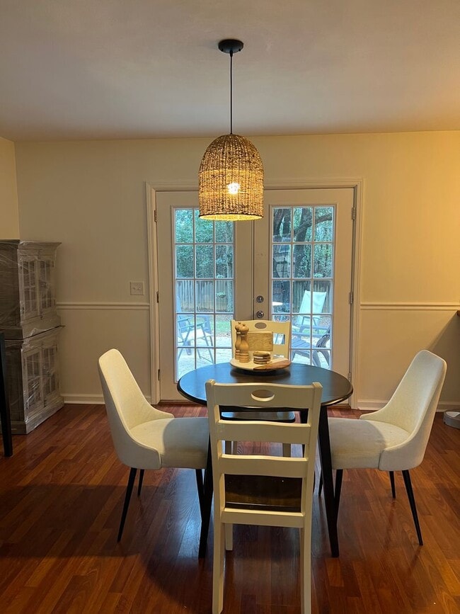 Photo - Availble NOW- 55 Roling Pines